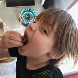 Meet your Posher, Charlie